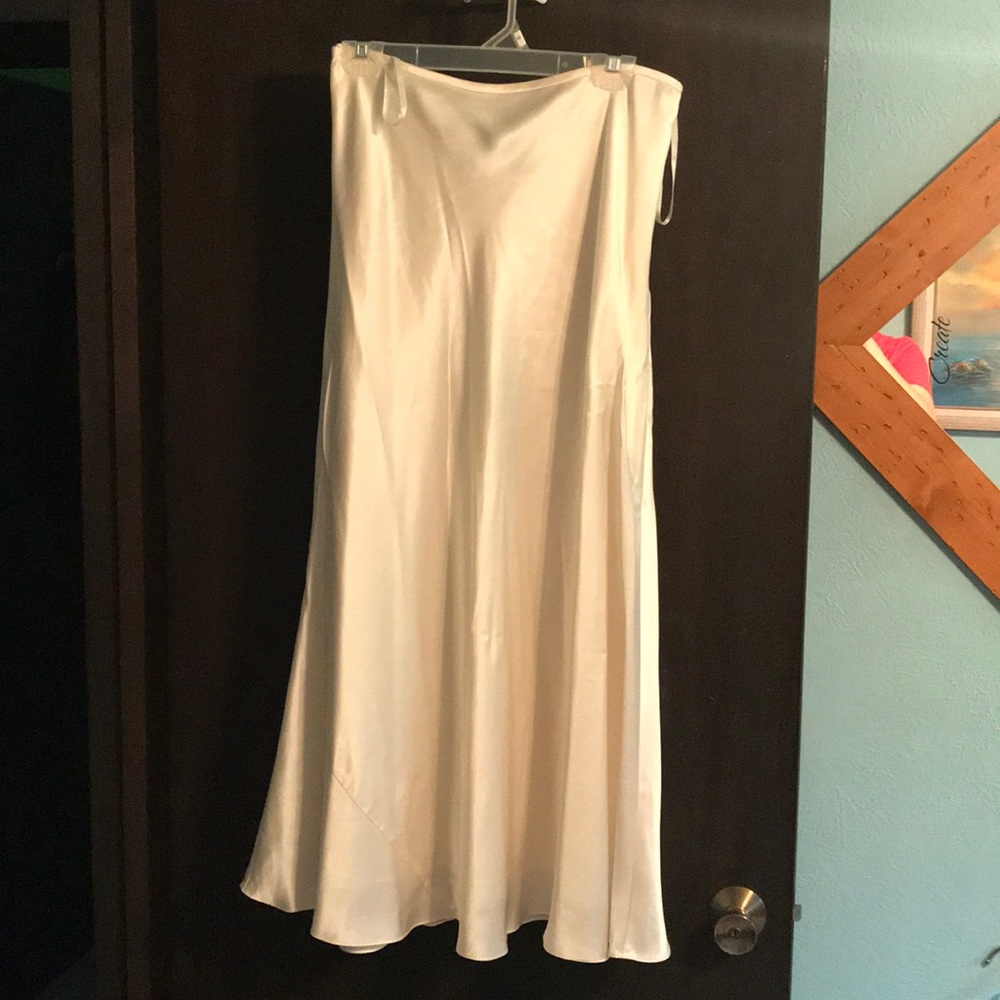 100% silk cream skirt with lining